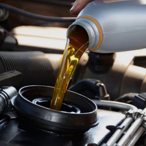 troca-do-óleo-do-motor-marina-auto-service-lubrificantes