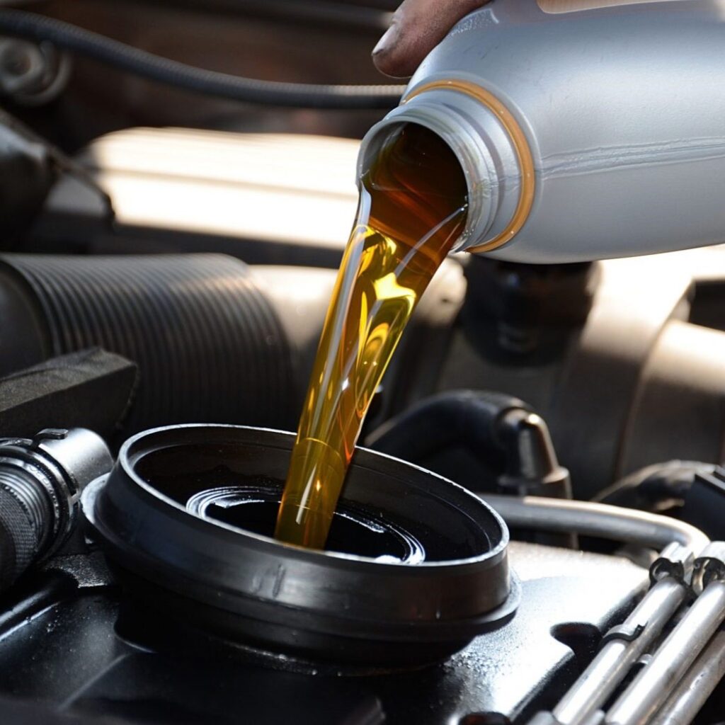 troca-do-oleo-do-motor-marina-auto-service